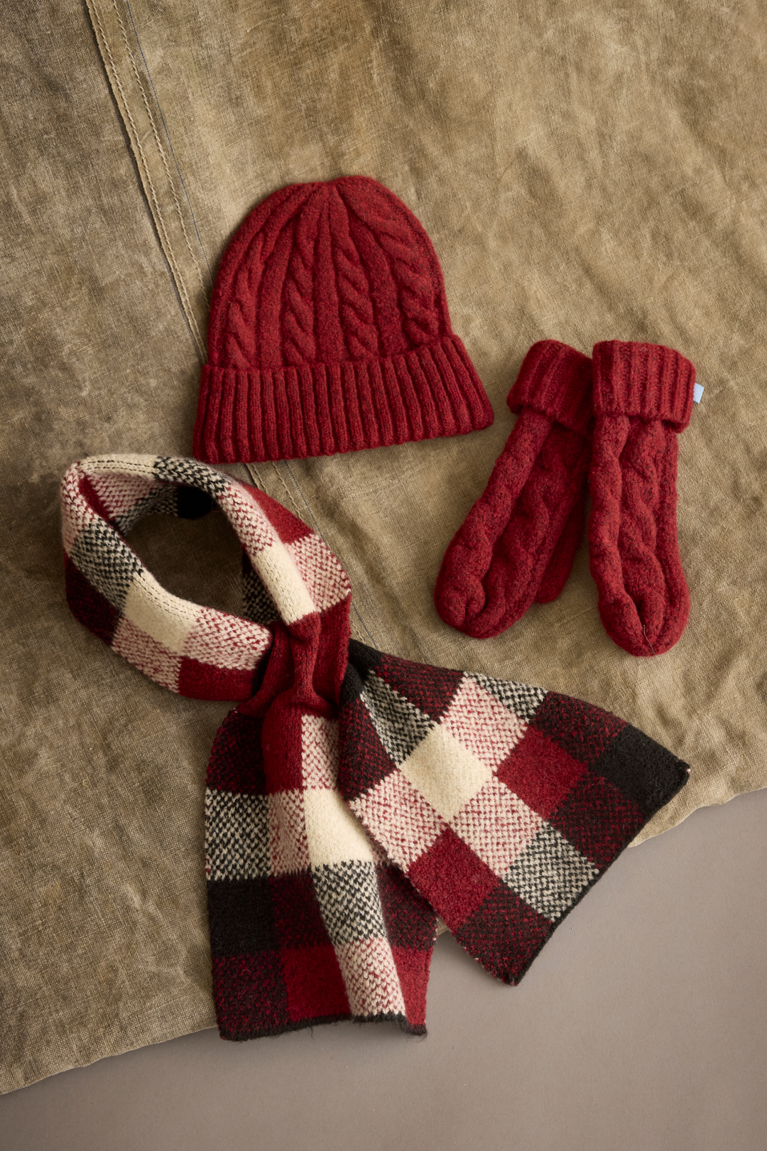 ZH - Romi 962 - Gloves - Red