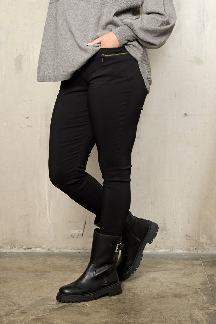 ZH - Samba 12 - Pants - Black