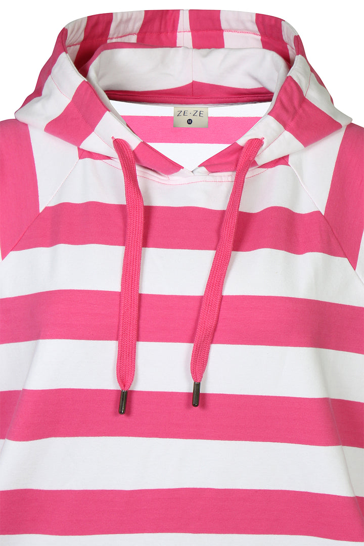 ZE - Ebony 16 - Hoodie dress - Pink