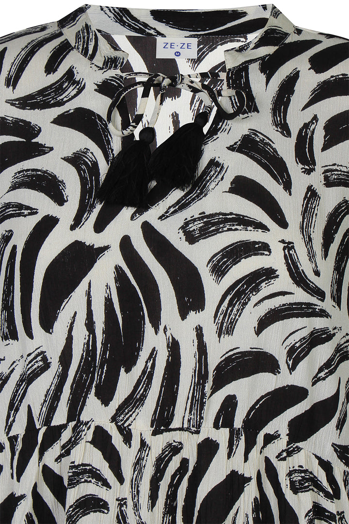 ZE - Anabella 17 - Dress - Black