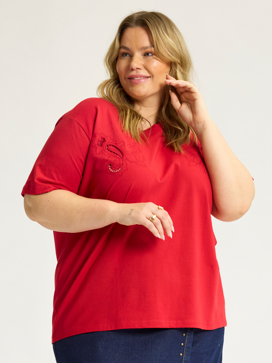ANY - Cherry 414 - T-shirt - Red